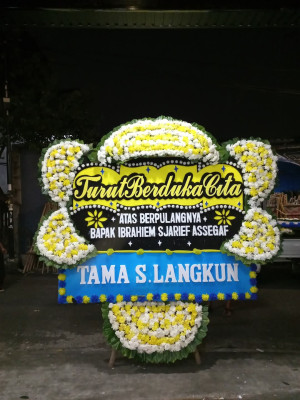 Papan Bunga Duka di Telenggeme