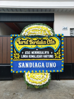 Papan Bunga Duka di Telenggeme
